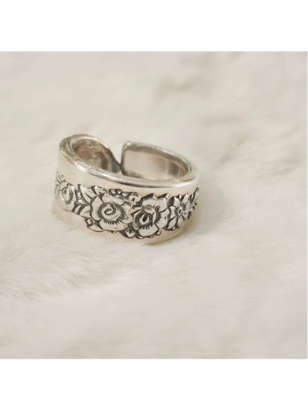 Silverwear Ring Size 6½ ONEIDA silverplate ROYAL ROSE